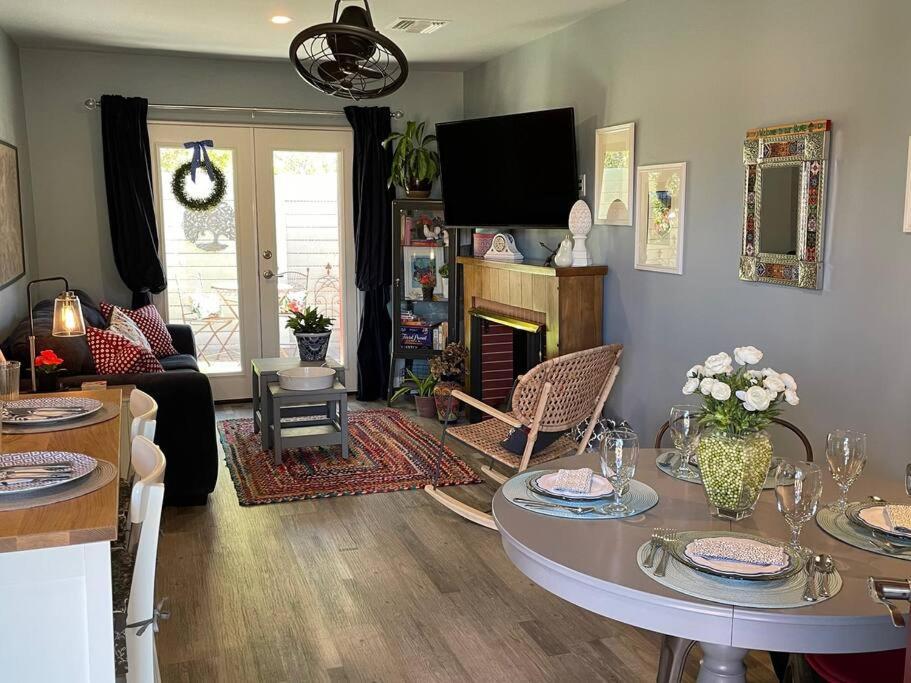 Encanto Cactus Flower Casita フェニックス エクステリア 写真